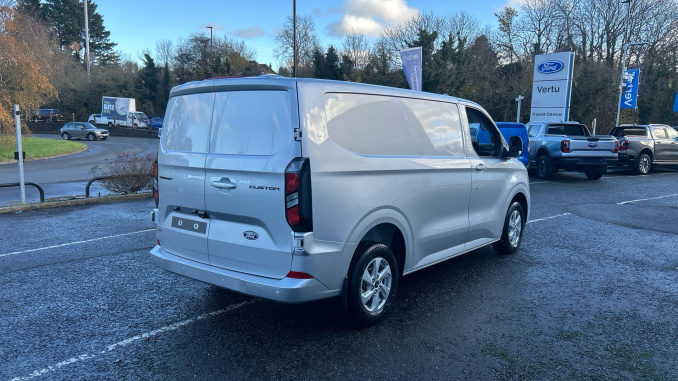 Ford Transit Custom 320 L1 Petrol Fwd 2.5 PHEV 232ps H1 Van Limited Auto - Image 10
